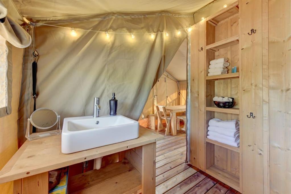 Hotel 12 Fires Luxury Glamping With Heating #3 Johnson City Exterior foto